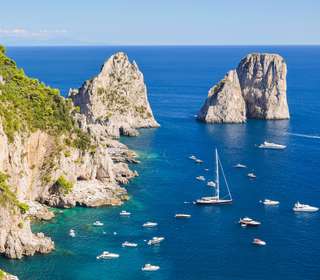 Capri, Ischia et Procida en voilier et catamaran