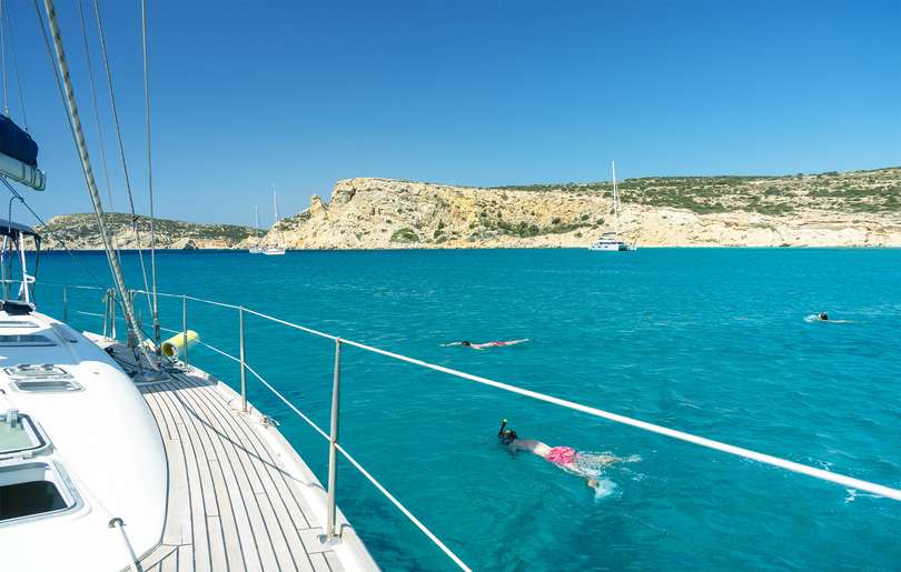 Yacht sailing holidays & skippered tours in Greece