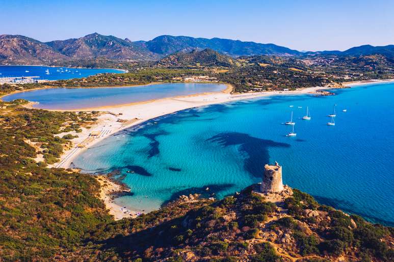 Vacances en voilier dans le sud de la Sardaigne