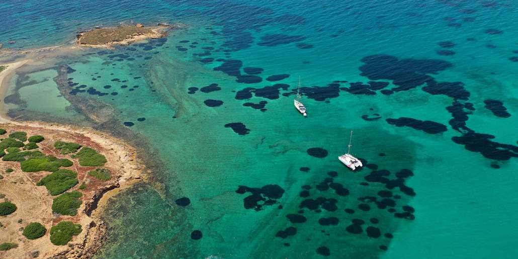 Vacanze e crociere in barca a vela e catamarano Isole Saroniche e Atene