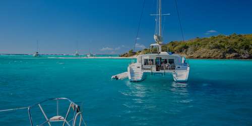 Yacht sailing holidays & skippered tours in the Caribbean